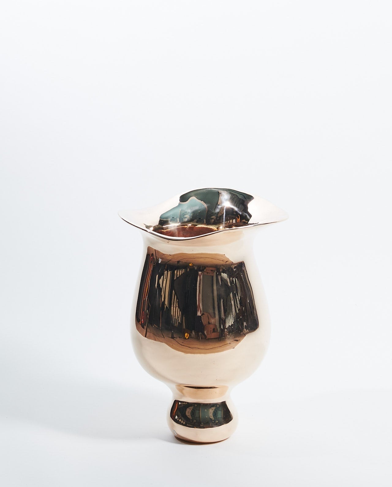 The Bronze Vase Mega