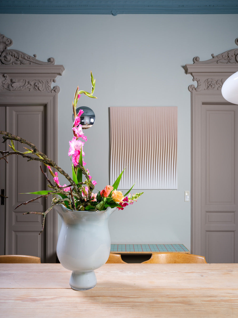 The Vase Mega